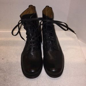 John Varvatos Size 7 Black Leather Boots